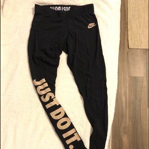 Nike ✔️ Leggings